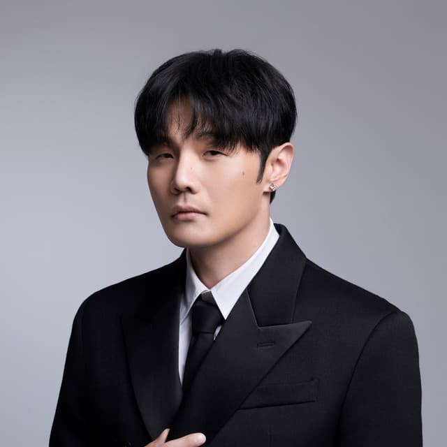 Ronghao Li