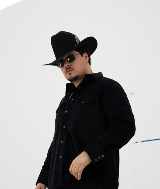 Xavier Flores